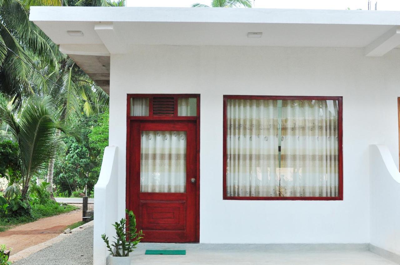 Sea View Villa Bentota, Induruwa Exteriér fotografie
